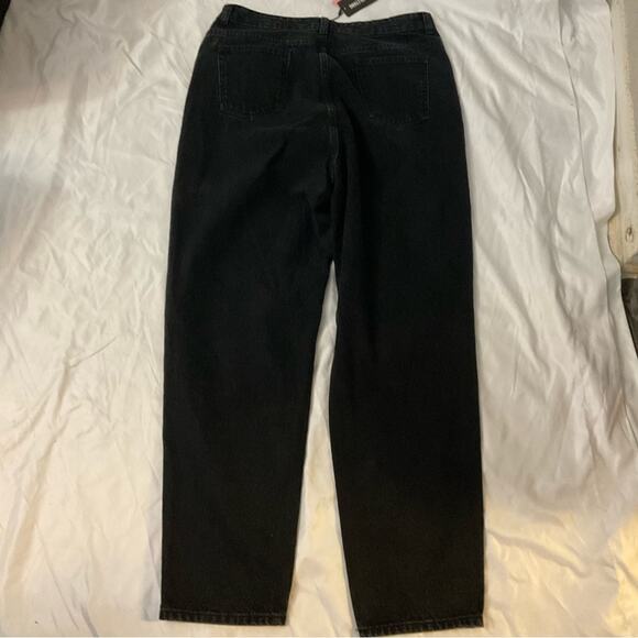 PrettyLittleThing Black High Rise Mom Jean 12 NEW Classic Preppy Normcore Casual - Picture 4 of 9